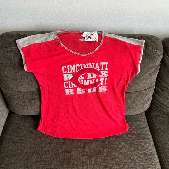Majestic Tops - Majestic Cincinnati Reds MLB Baseball Red T-Shirt Women’s Sz: M